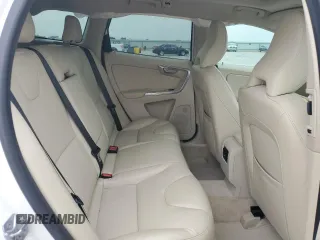2016 Volvo XC60 T5 Drive-E Premier z VIN YV440MDK4G2802230, wystawiony jako Copart lot #53630115 z przebiegiem 45 417 mil mil oraz Szkoda całkowita • Salvage title. Historia ofert i sprzedaży dostępna na DreamBid. Obrazek 11.