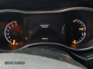 2014 Jeep Grand Cherokee Limited z VIN 1C4RJFBG6EC237437, wystawiony jako Copart lot #43224005 z przebiegiem 159 828 mil mil oraz Szkoda całkowita • Salvage title. Historia ofert i sprzedaży dostępna na DreamBid. Obrazek 9.