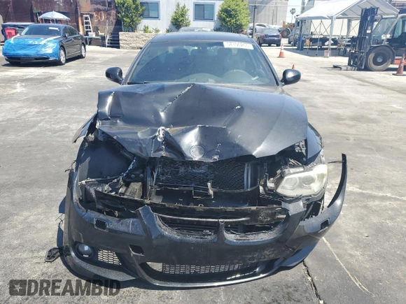 2011 BMW 3 Series 335i с VIN WBAKG7C5XBE598010, выставлен на аукционе Copart как лот 58190265 с пробегом 141 033 миль миль и Списание • Salvage title. История ставок и продаж доступна на DreamBid. Изображение 5.