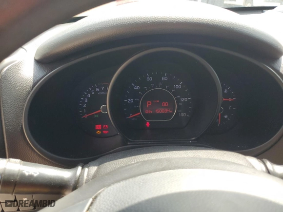 2014 Kia Soul with VIN KNDJN2A29E7075442, listed as a Copart auction lot 61624974 with 150,034 mi miles and Non Repairable. Bid and sale history available at carsss.com. Image 9.