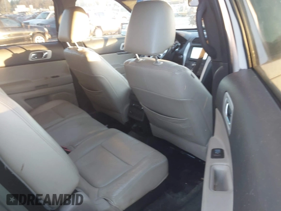 2012 Ford Explorer XLT with VIN 1FMHK7D81CGA15068, listed as a IAAI auction lot 40654766 with 221,578 mi miles and . Bid and sale history available at DreamBid. Image 8.