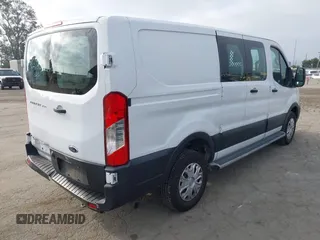 2021 Ford Transit Cargo with VIN 1FTBR1Y85MKA69355, listed as a IAAI auction lot 42544780 with 33,288 mi miles and . Bid and sale history available at DreamBid. Image 4.