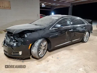 2014 Cadillac XTS Platinum with VIN 2G61W5S8XE9139247, listed as a Copart auction lot 87930575 with 184,384 mi miles and Salvage Title. Bid and sale history available at DreamBid. Image 1.