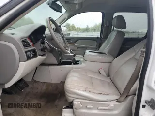 2013 GMC Yukon XL SLT with VIN 1GKS1KE0XDR217149, listed as a Copart auction lot 72897044 with 211,862 mi miles and Clean Title. Bid and sale history available at carsss.com. Image 7.