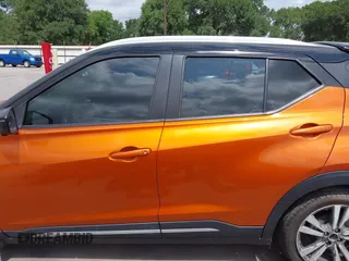 2020 Nissan Kicks SR with VIN 3N1CP5DV4LL492831, listed as a IAAI auction lot 42030507 with 43,203 mi miles. Bid and sale history available at carsss.com. Image 15.