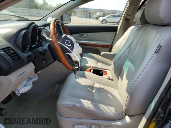 2004 Lexus RX 330 with VIN JTJHA31U840048478, listed as a Copart auction lot 70483594 with 126,368 mi miles and Salvage Title. Bid and sale history available at carsss.com. Image 7.