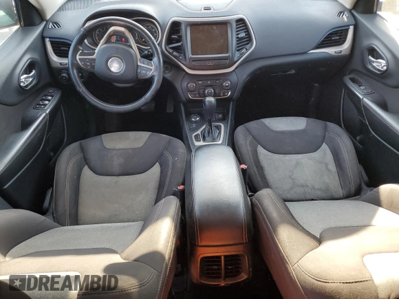 2014 Jeep Cherokee Latitude z VIN 1C4PJMCS4EW310737, wystawiony jako Copart lot #52771625 z przebiegiem 174 372 mil mil oraz Czysty tytuł • Clean title. Historia ofert i sprzedaży dostępna na DreamBid. Obrazek 8.