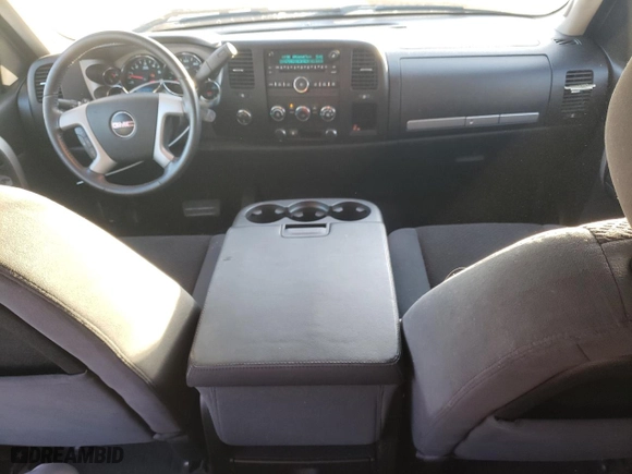 2008 GMC Sierra 1500 SLE1 with VIN 3GTEK13J88G308633, listed as a Copart auction lot 77745984 with 101,191 mi miles and Salvage Title. Bid and sale history available at carsss.com. Image 8.
