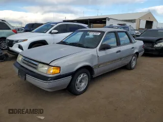1991 Ford Tempo z VIN 1FAPP36X8MK202729, wystawiony jako Copart lot #81407924 z przebiegiem 56 657 mil mil oraz Czysty tytuł • Clean title. Historia ofert i sprzedaży dostępna na DreamBid. Obrazek 1.