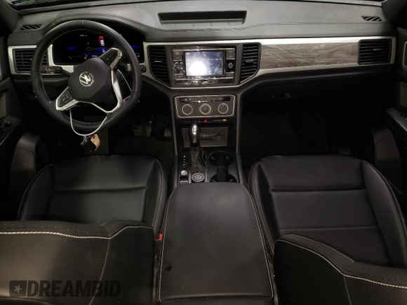 2022 Volkswagen Atlas SE with VIN 1V2LC2CA1NC204315, listed as a Copart auction lot 87311904 with 33,766 mi miles and Salvage title. Bid and sale history available at DreamBid. Image 8.
