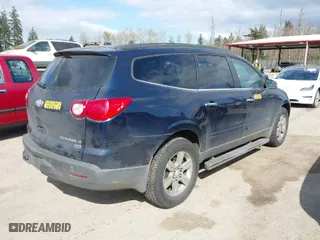 2010 Chevrolet Traverse LT w/1LT with VIN 1GNLRFEDXAS140202, listed as a IAAI auction lot 41953794 with 163,878 mi miles. Bid and sale history available at carsss.com. Image 4.