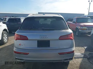 2018 Audi SQ5 Prestige z VIN WA1C4AFY5J2134488, wystawiony jako IAAI lot #41430184 z przebiegiem 82 332 mil mil oraz . Historia ofert i sprzedaży dostępna na DreamBid. Obrazek 17.