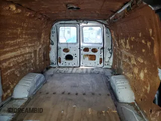 2008 Ford Econoline Cargo z VIN 1FTSS34S28DB56240, wystawiony jako Copart lot #54625475 z przebiegiem 149 121 mil mil oraz Czysty tytuł • Clean title. Historia ofert i sprzedaży dostępna na DreamBid. Obrazek 10.