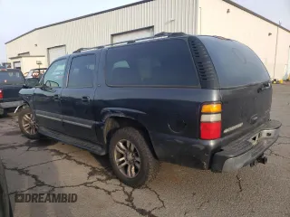 2004 Chevrolet Suburban LT with VIN 3GNEC16T34G337436, listed as a Copart auction lot 43124235 with 233,453 mi miles and Salvage Title. Bid and sale history available at carsss.com. Image 2.