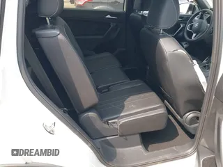 2024 Volkswagen Tiguan SE R-Line Black z VIN 3VVCB7AX3RM111987, wystawiony jako IAAI lot #42148019 z przebiegiem 6 455 mil mil oraz . Historia ofert i sprzedaży dostępna na DreamBid. Obrazek 8.