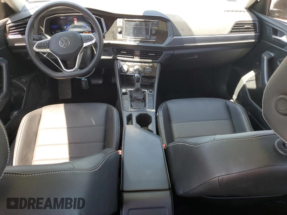 2022 Volkswagen Jetta SE z VIN 3VW7M7BU7NM032943, wystawiony jako Copart lot #54368325 z przebiegiem 32 106 mil mil oraz Szkoda całkowita • Salvage title. Historia ofert i sprzedaży dostępna na DreamBid. Obrazek 8.