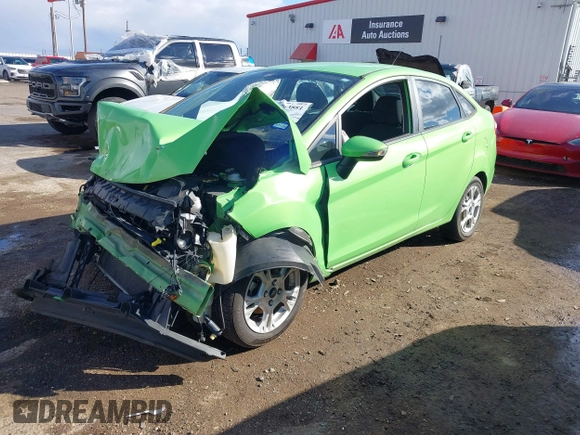 2014 Ford Fiesta SE with VIN 3FADP4BJ2EM203010, listed as a IAAI auction lot 40763881 with 60,803 mi miles. Bid and sale history available at carsss.com. Image 17.