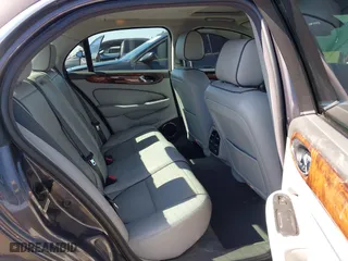 2008 Jaguar XJ with VIN SAJWA71B68SH22853, listed as a IAAI auction lot 41678688 with 76,367 mi miles. Bid and sale history available at carsss.com. Image 8.
