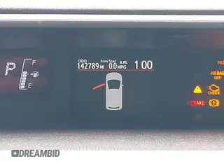 2015 Toyota Prius One z VIN JTDKDTB3XF1584531, wystawiony jako IAAI lot #42401457 z przebiegiem 142 789 mil mil oraz . Historia ofert i sprzedaży dostępna na DreamBid. Obrazek 16.