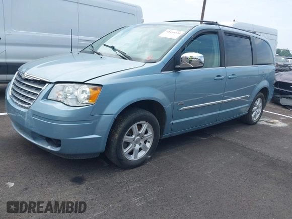2008 Chrysler Town & Country Touring with VIN 2A8HR54P28R803822, listed as a IAAI auction lot 42459330 with 169,661 mi miles and . Bid and sale history available at DreamBid. Image 2.