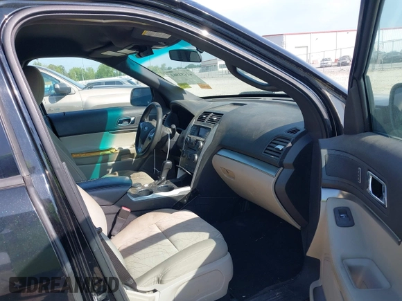 2011 Ford Explorer with VIN 1FMHK8B82BGA33523, listed as a IAAI auction lot 42151861 with 206,419 mi miles and . Bid and sale history available at DreamBid. Image 5.