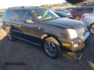 2006 Mercury Mountaineer Luxury with VIN 4M2EU47E46UJ22519, listed as a IAAI auction lot 41766174 with 999,999 mi miles. Bid and sale history available at carsss.com. Image 1.
