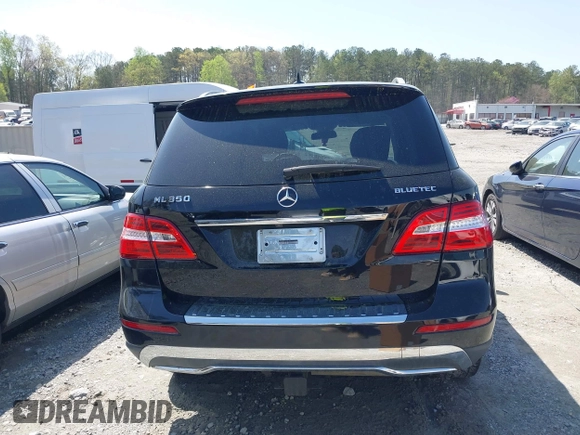 2012 Mercedes-Benz M 350 with VIN 4JGDA2EB1CA001561, listed as a IAAI auction lot 41940464 with 150,140 mi miles and . Bid and sale history available at DreamBid. Image 16.