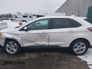2017 Ford Edge SEL with VIN 2FMPK4J95HBB09864, listed as a IAAI auction lot 41271212 with 76,061 mi miles. Bid and sale history available at carsss.com. Image 14.