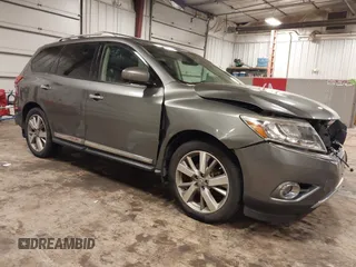 2016 Nissan Pathfinder SL z VIN 5N1AR2MM2GC617763, wystawiony jako IAAI lot #42641088 z przebiegiem 126 599 mil mil oraz . Historia ofert i sprzedaży dostępna na DreamBid. Obrazek 1.