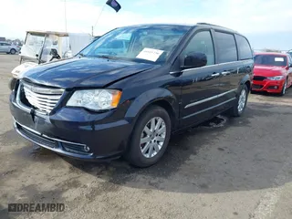 2011 Chrysler Town & Country Touring-L with VIN 2A4RR8DG9BR665825, listed as a IAAI auction lot 41611730 with 177,125 mi miles. Bid and sale history available at carsss.com. Image 17.