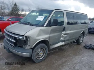 2002 Chevrolet Express with VIN 1GAGG25R121216538, listed as a IAAI auction lot 41573071 with 205,409 mi miles and . Bid and sale history available at carsss.com. Image 2.