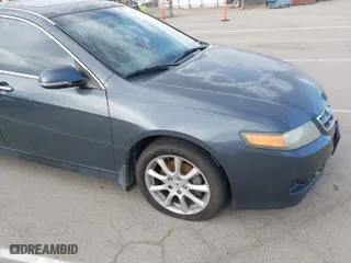 2006 Acura TSX with VIN JH4CL96826C004546, listed as a IAAI auction lot 42022153 with 282,351 mi miles. Bid and sale history available at carsss.com. Image 6.