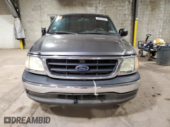 2003 Ford F-150 XL with VIN 1FTRX17W63NA86330, listed as a Copart auction lot 45975525 with 0 mi miles and Salvage Title. Bid and sale history available at carsss.com. Image 5.