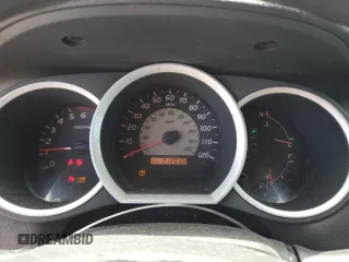 2008 Toyota Tacoma with VIN 5TETX22N18Z510592, listed as a Copart auction lot 60357055 with 212,035 mi miles and Clean title. Bid and sale history available at DreamBid. Image 9.