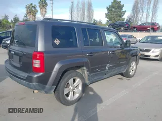 2016 Jeep Patriot Sport z VIN 1C4NJRBB5GD546480, wystawiony jako IAAI lot #42020464 z przebiegiem 206 638 mil mil oraz . Historia ofert i sprzedaży dostępna na DreamBid. Obrazek 4.