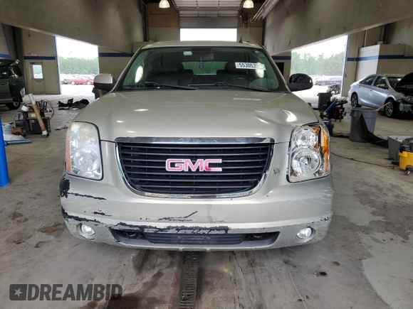 2011 GMC Yukon XL SLT with VIN 1GKS1KE01BR258475, listed as a Copart auction lot 55305385 with 201,517 mi miles and Clean Title. Bid and sale history available at carsss.com. Image 5.
