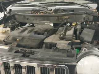 2007 Jeep Compass Limited with VIN 1J8FF57W97D108273, listed as a IAAI auction lot 43178329 with 135,790 mi miles and . Bid and sale history available at DreamBid. Image 14.