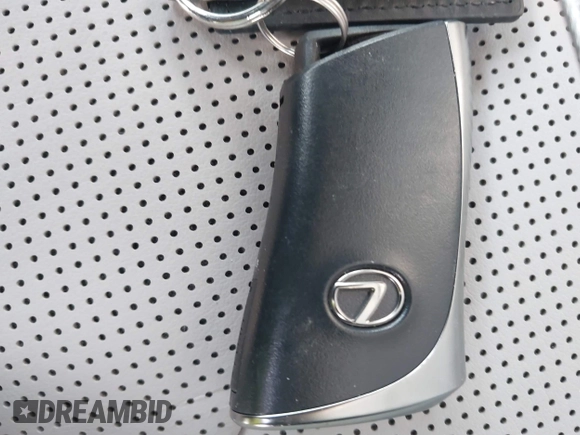 2024 Lexus TX 350 z VIN 5TDAAAB66RS011412, wystawiony jako IAAI lot #41354820 z przebiegiem 1 682 mil mil oraz . Historia ofert i sprzedaży dostępna na DreamBid. Obrazek 11.