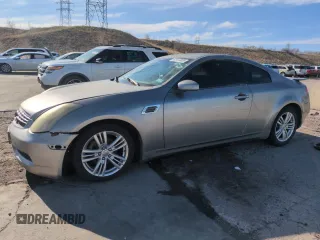 2004 Infiniti G35 Coupe w/Leather with VIN JNKCV54E44M823254, listed as a Copart auction lot 52937505 with 250,649 mi miles and Clean Title. Bid and sale history available at carsss.com. Image 1.