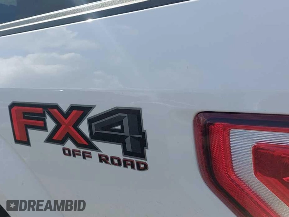 2018 Ford F-150 XL с VIN 1FTEW1E52JKF96135, выставлен на аукционе IAAI как лот 42832549 с пробегом 98 015 миль миль и . История ставок и продаж доступна на DreamBid. Изображение 22.