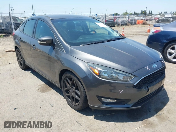 2016 Ford Focus SE z VIN 1FADP3F25GL329217, wystawiony jako IAAI lot #42461772 z przebiegiem 85 070 mil mil oraz . Historia ofert i sprzedaży dostępna na DreamBid. Obrazek 1.