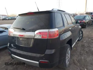 2013 GMC Terrain Denali z VIN 2GKALYEK1D6143920, wystawiony jako IAAI lot #41796800 z przebiegiem 157 244 mil mil oraz . Historia ofert i sprzedaży dostępna na DreamBid. Obrazek 4.