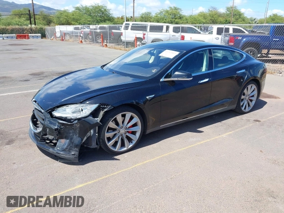 2013 Tesla Model S z VIN 5YJSA1CG0DFP17932, wystawiony jako IAAI lot #42212413 z przebiegiem 76 214 mil mil oraz . Historia ofert i sprzedaży dostępna na DreamBid. Obrazek 19.