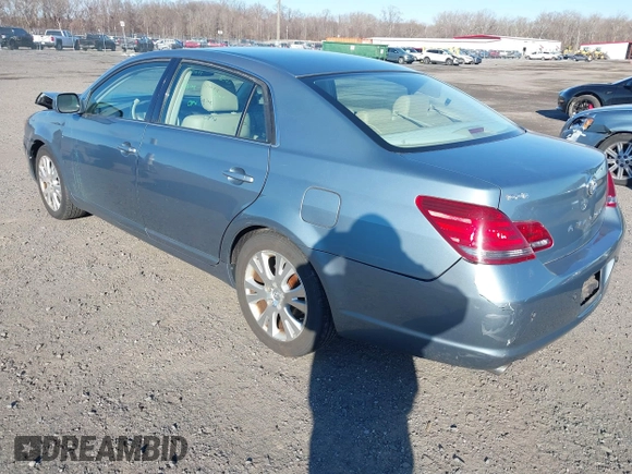 2008 Toyota Avalon XL with VIN 4T1BK36B28U256086, listed as a IAAI auction lot 41639696 with 107,537 mi miles. Bid and sale history available at carsss.com. Image 3.