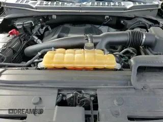 2018 Ford F-150 XLT z VIN 1FTEW1EG4JKC17878, wystawiony jako Copart lot #87099335 z przebiegiem 106 520 mil mil oraz Szkoda całkowita • Salvage title. Historia ofert i sprzedaży dostępna na DreamBid. Obrazek 13.