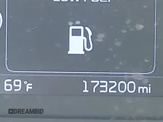 2018 Kia Optima LX z VIN 5XXGT4L39JG180260, wystawiony jako IAAI lot #42081495 z przebiegiem 173 200 mil mil oraz . Historia ofert i sprzedaży dostępna na DreamBid. Obrazek 15.