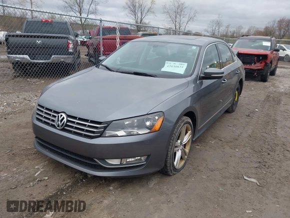 2015 Volkswagen Passat 2.0L TDI SEL Premium with VIN 1VWCV7A34FC094467, listed as a IAAI auction lot 42030825 with 184,517 mi miles. Bid and sale history available at carsss.com. Image 2.