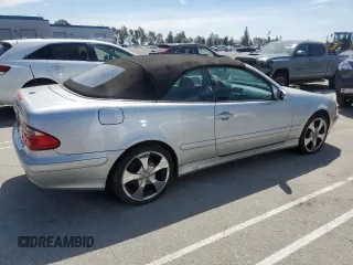 2000 Mercedes-Benz CLK with VIN WDBLK65G7YT043307, listed as a Copart auction lot 53749105 with Not Provided miles and Clean Title. Bid and sale history available at carsss.com. Image 3.