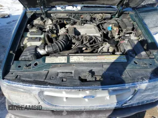1997 Ford Explorer XLT z VIN 1FMDU35P8VUB84273, wystawiony jako Copart lot #45449285 z przebiegiem 139 631 mil mil oraz Szkoda całkowita • Salvage title. Historia ofert i sprzedaży dostępna na DreamBid. Obrazek 11.