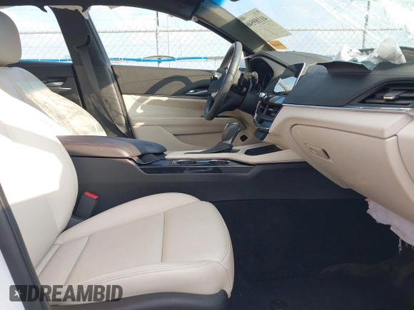 2024 Cadillac CT4 Luxury z VIN 1G6DA5RK2R0127414, wystawiony jako IAAI lot #41189546 z przebiegiem 6 383 mil mil oraz . Historia ofert i sprzedaży dostępna na DreamBid. Obrazek 5.